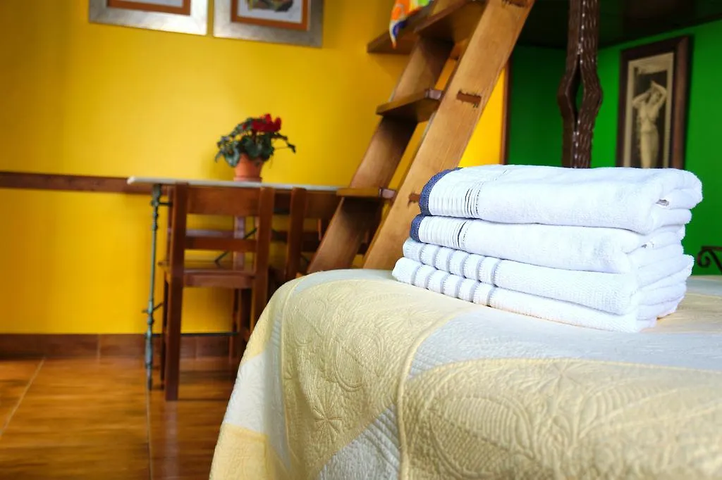 Apartamentos Venecia II Granada Apartment